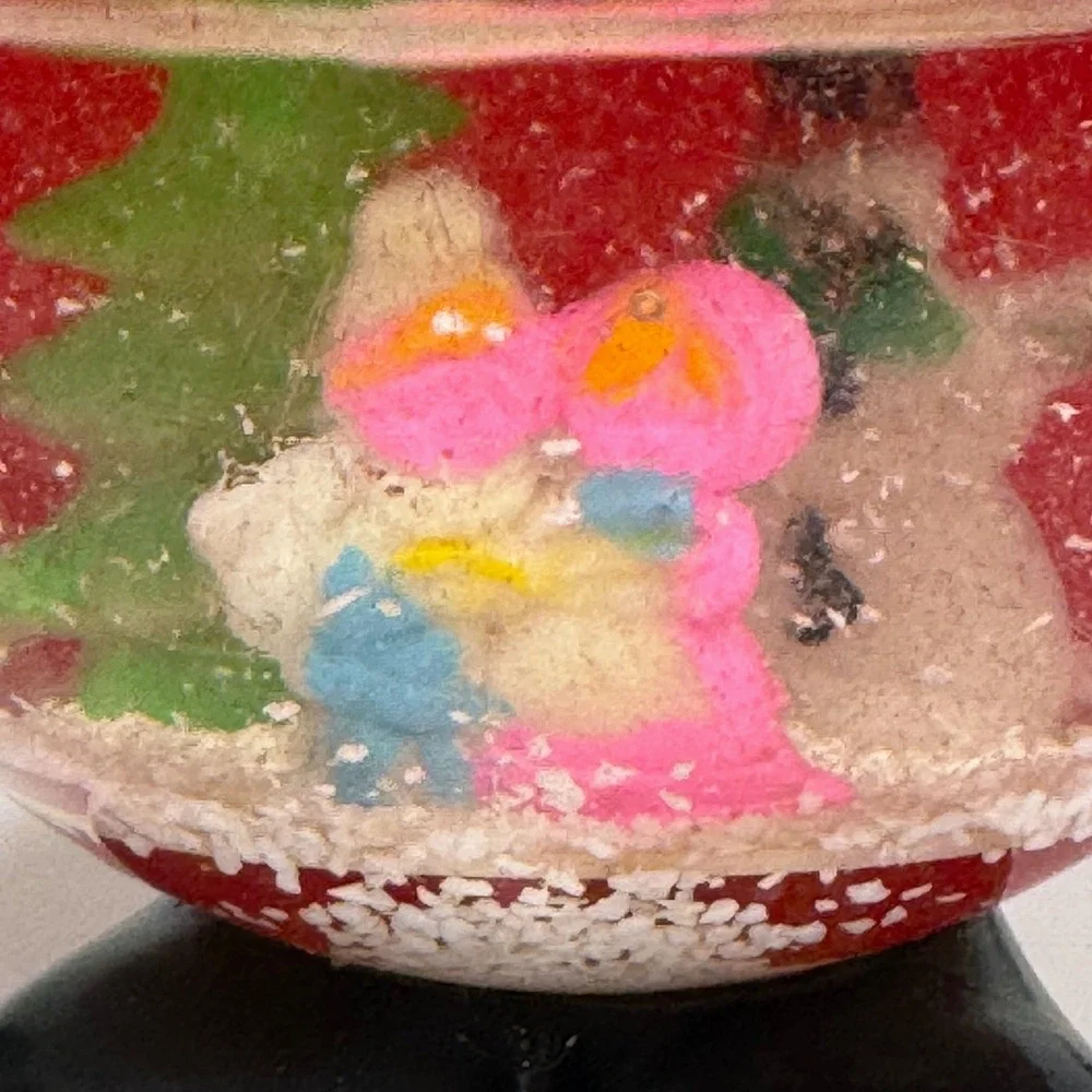 Vintage Santa Claus Snow Globe Figurine Plastic Christmas Decor Retro 5 inch